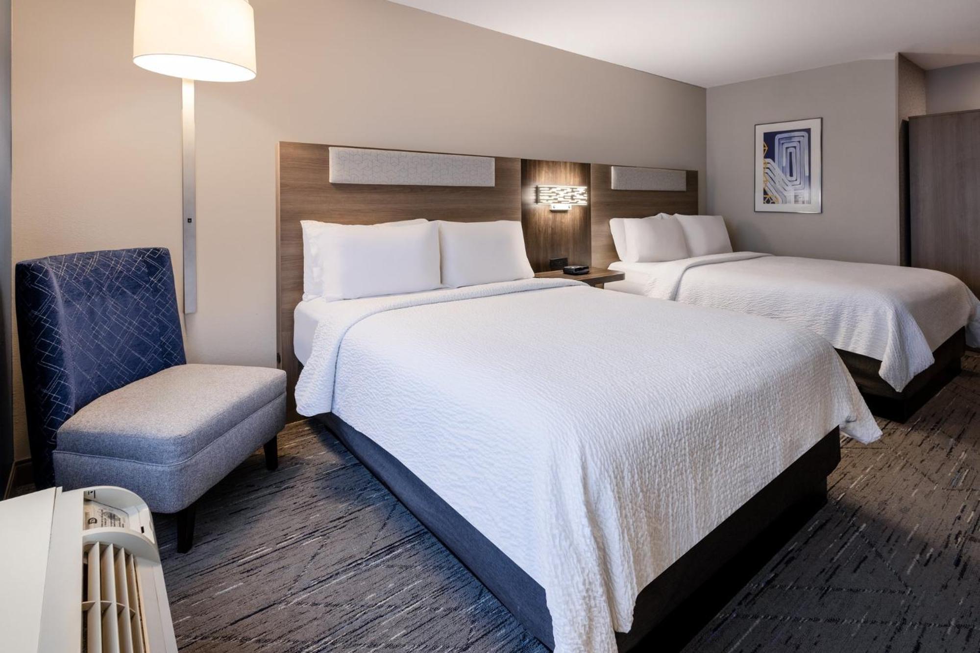 Holiday Inn Express Hotel & Suites Jackson - Flowood By Ihg Exteriör bild